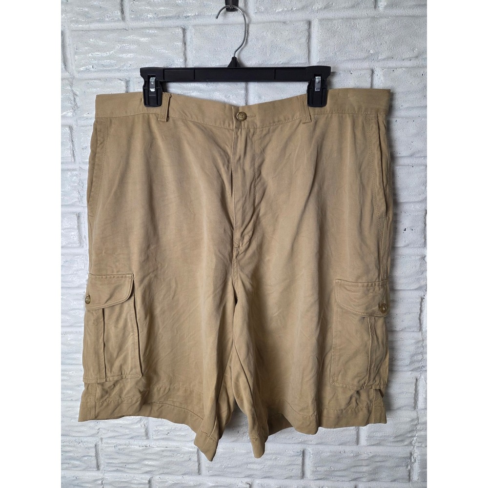 Tommy Bahama Relax Mens Khaki Cargo Shorts 100% Silk Tan Utility Size 38